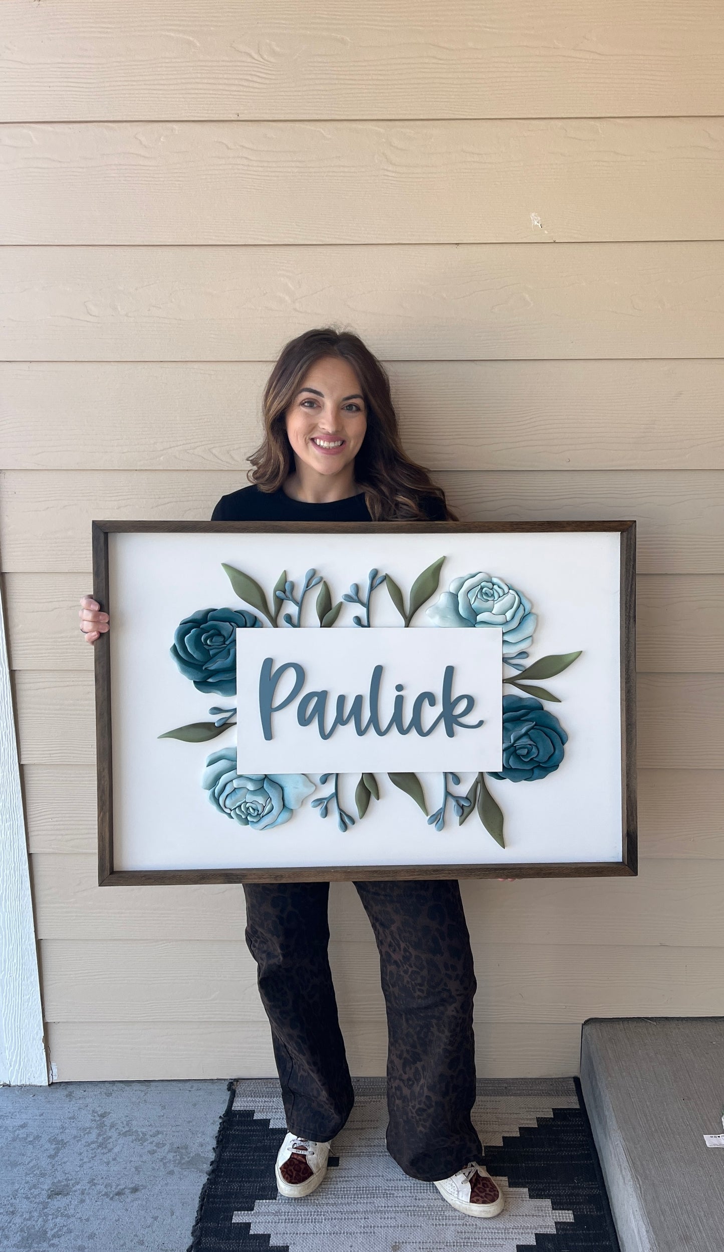 Paulick Floral Name Sign