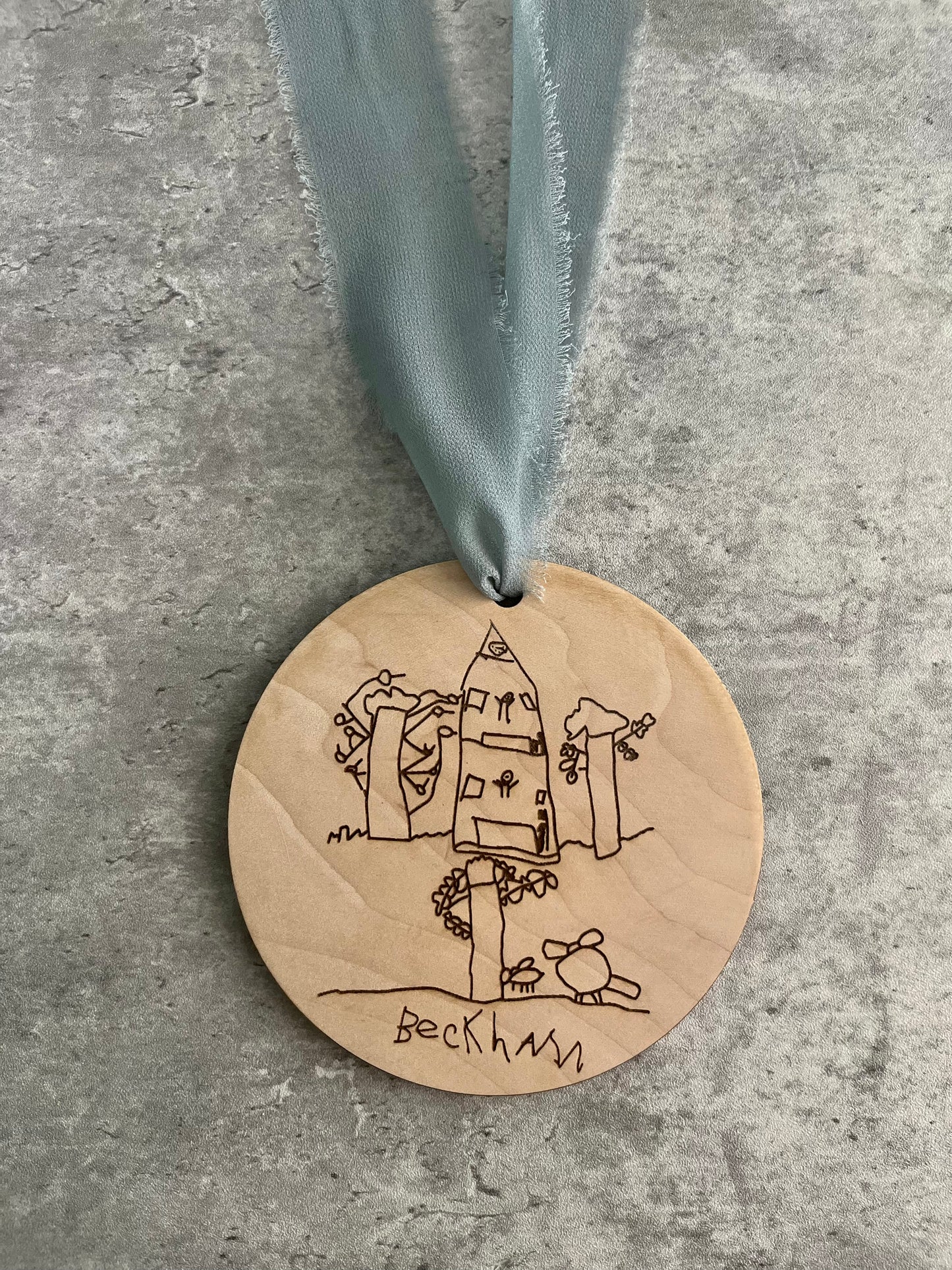 Memory Drawing Line Portrait Ornament