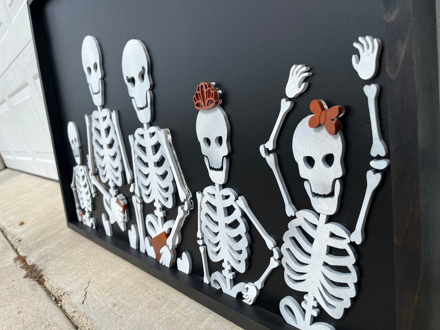 Skeleton Family