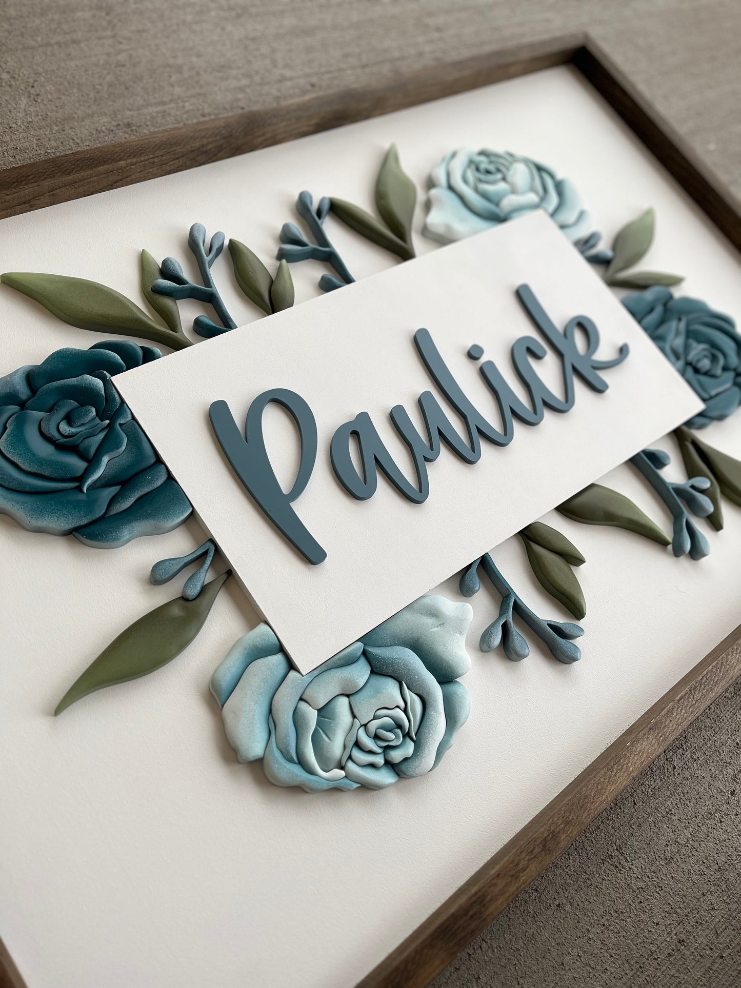 Paulick Floral Name Sign