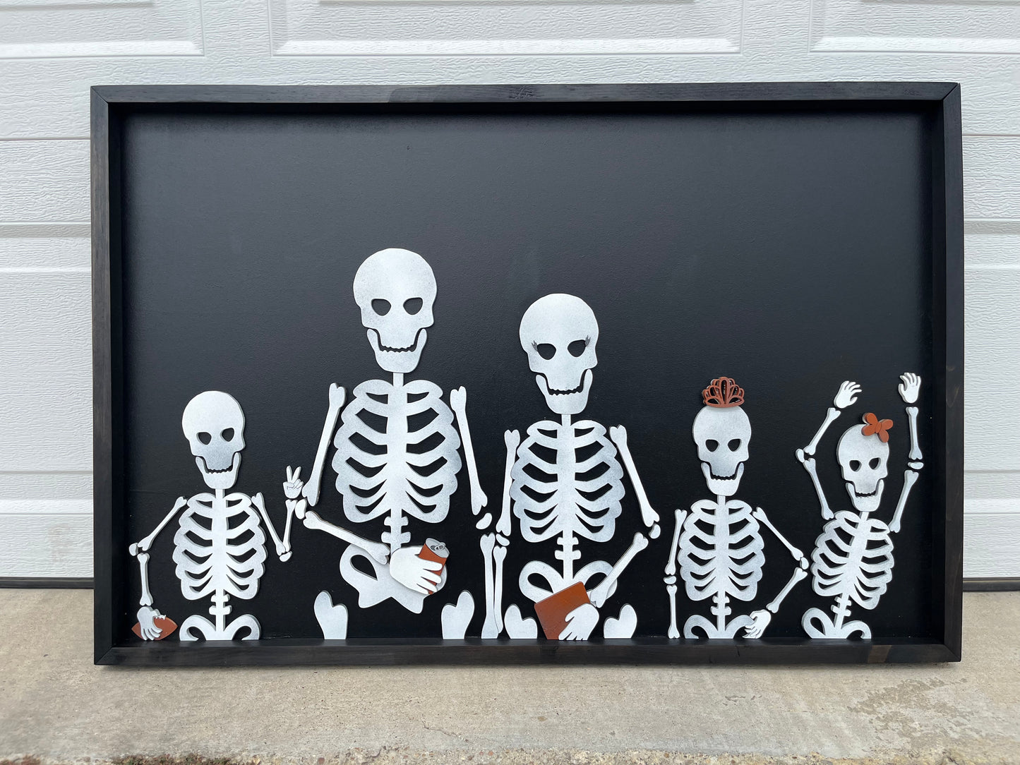 Skeleton Family